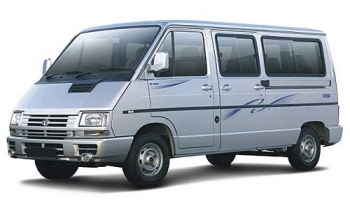Hire an TATA WINGER TAXI in Goa